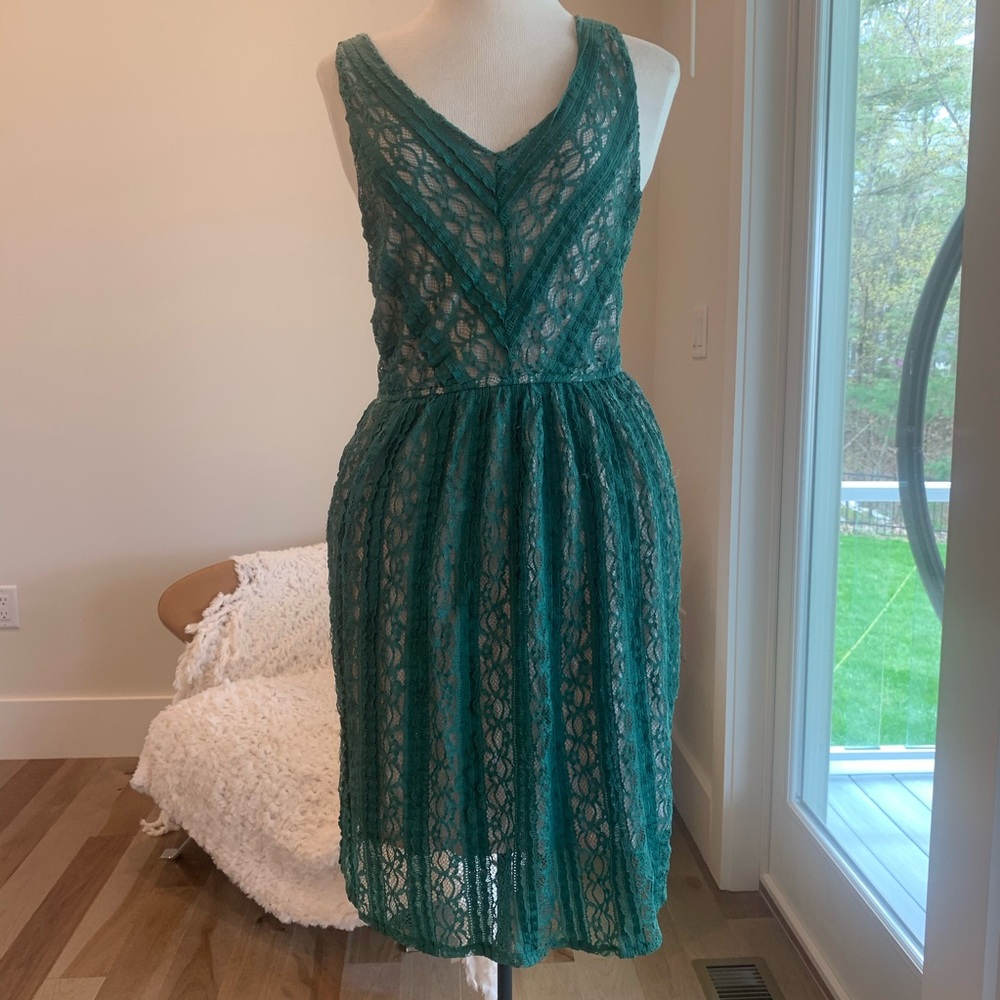 Sweet Sinammon Green Lace Overlay Dress